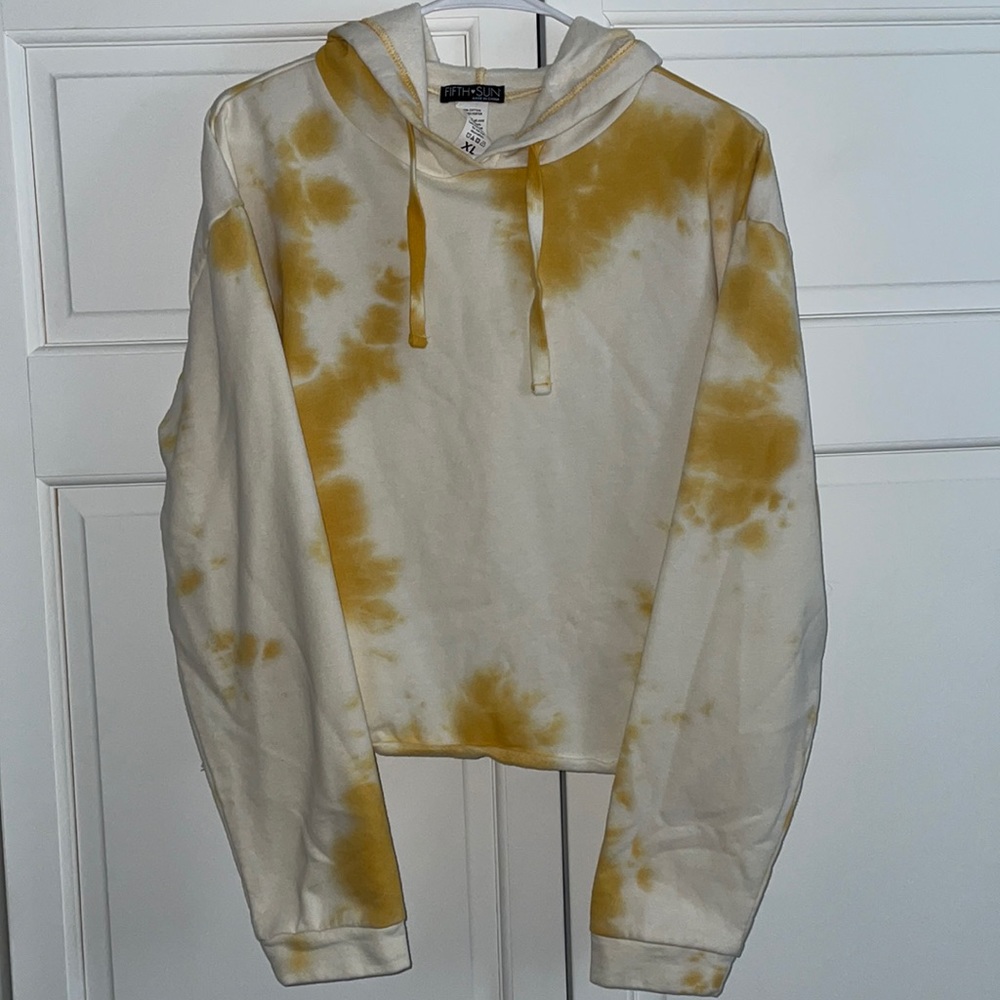 Cropped Tie Dye Sweatshirt